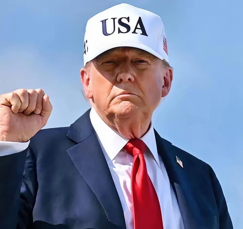 特朗普第一时间警告伊朗新任最高领袖穆杰塔巴·哈梅内伊，特朗普称，穆杰塔巴领导伊朗