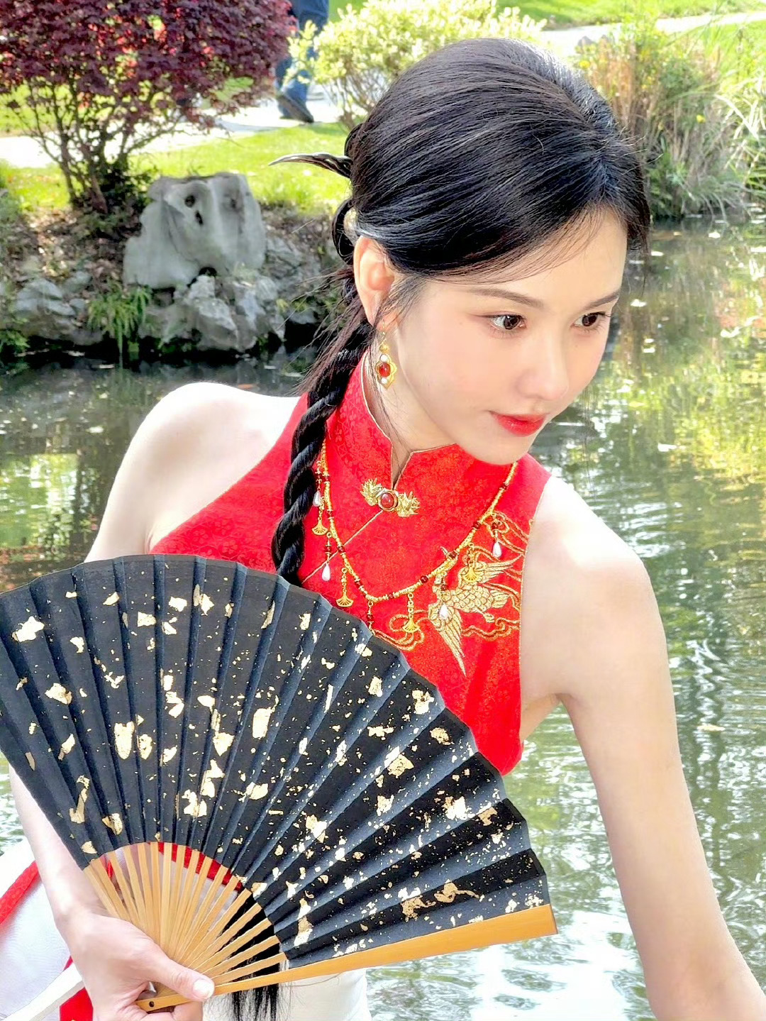 🌸陈都灵 ​​​