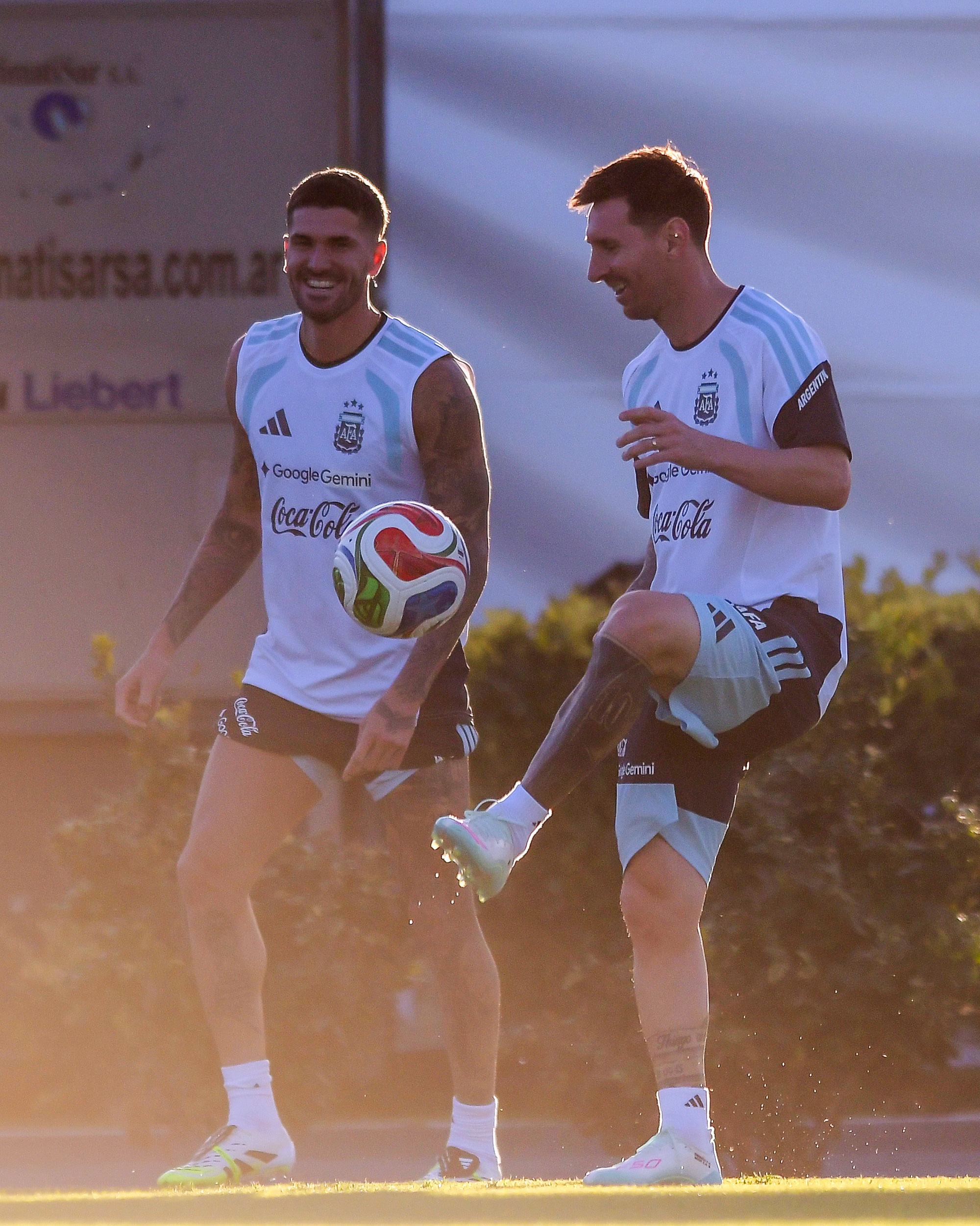 ❤没够儿~从俱乐部到国家队梅西阿根廷球迷俱乐部阿根廷vs毛里塔尼亚