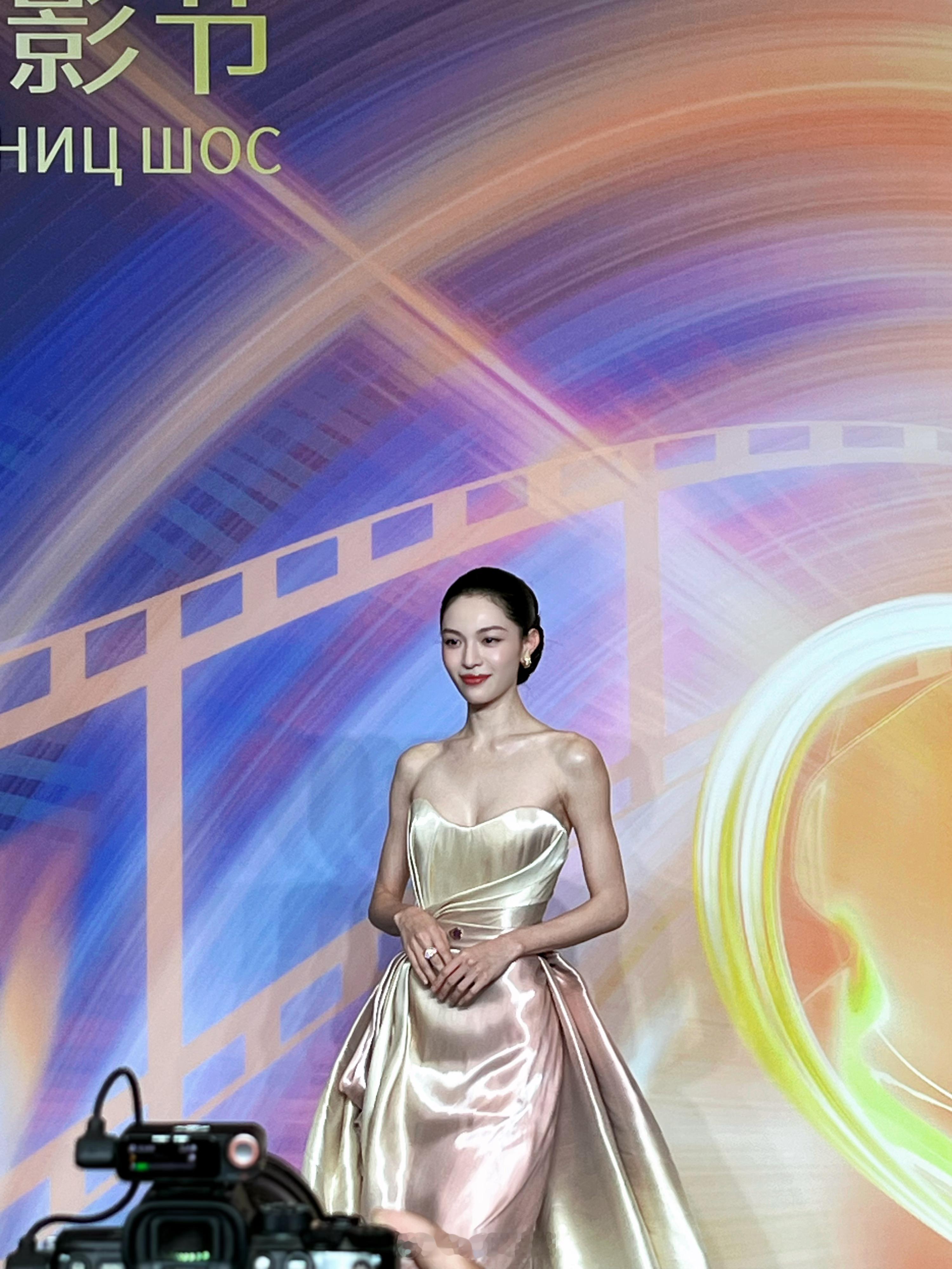 重庆｜2025上合组织国家电影节🎬7月3日晚，2025上合组织国家电影节在重庆