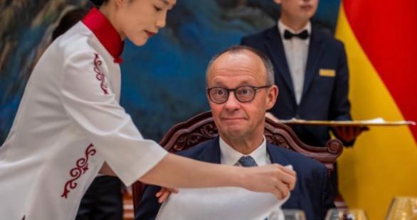 德国之声今天报道：“德国总理默茨在访问北京期间，不忘借助中国传统文化中的生肖及其