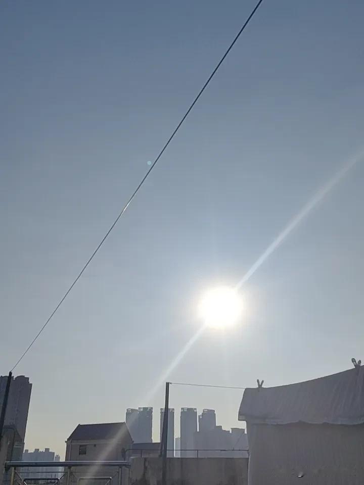 元旦一一连三天的长假，马上就要结束了。小长假给了很多人喘息的时间和空间，用更好的