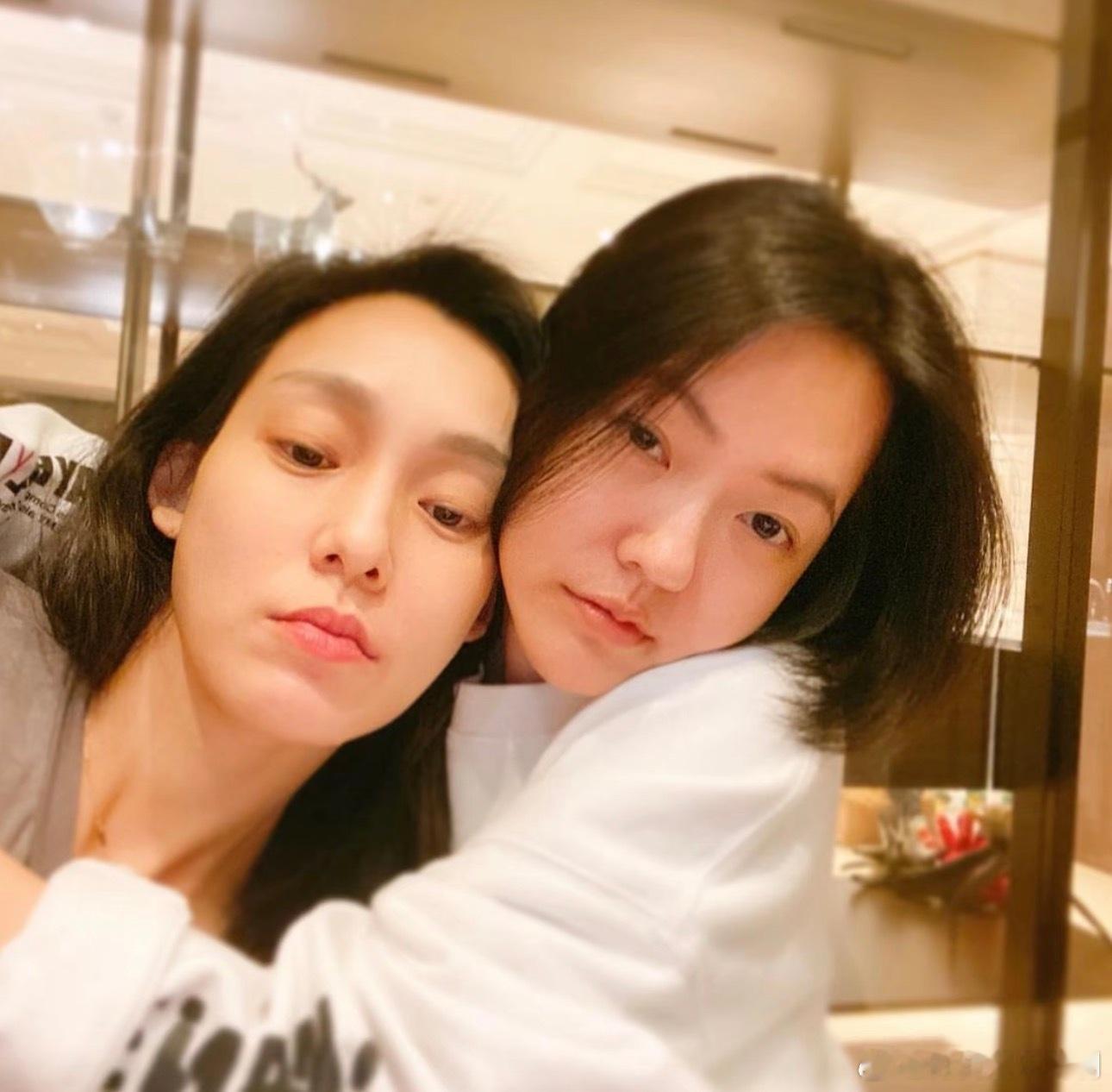 小S幽默回应范玮琪表演，姐妹互动太有爱，坐等浪姐后续舞台。小S回应范玮琪浪姐初舞