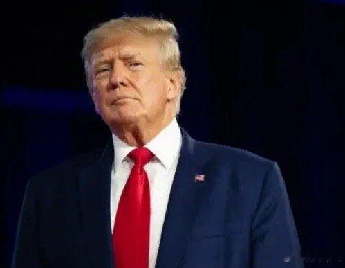 中国出手了。北京方面释放明确信号：这回的意思很直白：不跟你吵架了，直接让你“断粮