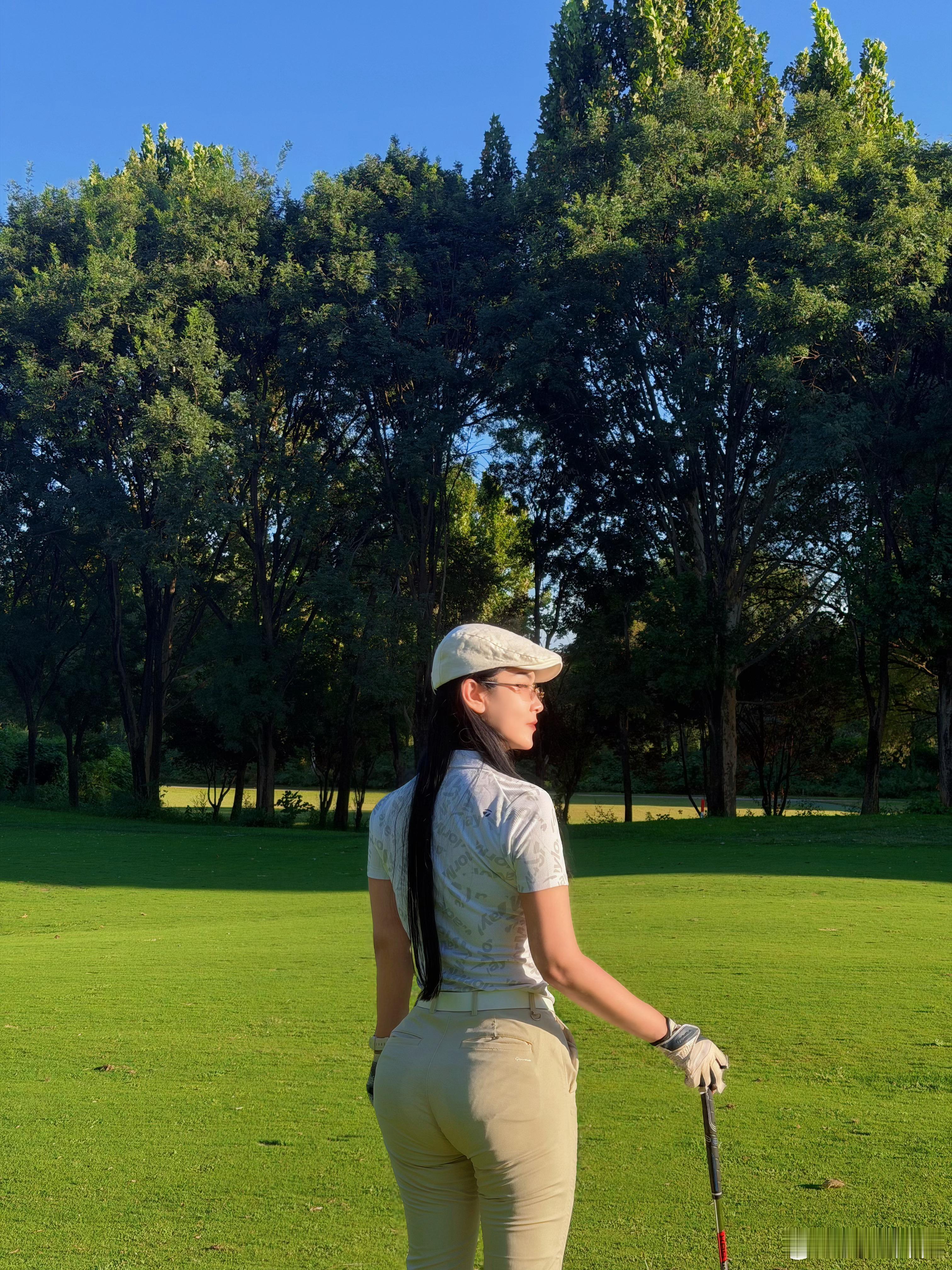 [得意]打⛳️男💙T的酷高尔夫 ​​​