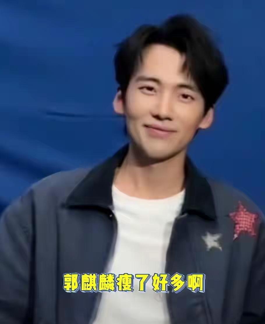 郭麒麟因为他爹的事瘦了八十斤，都是孩子坑爹。没听说过爹坑儿子的。这个爹也真能作，