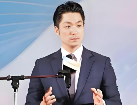 蒋万安说如果大陆继续在台海进行军机绕台和军演，他就要停掉双城论坛，这话听着是挺 