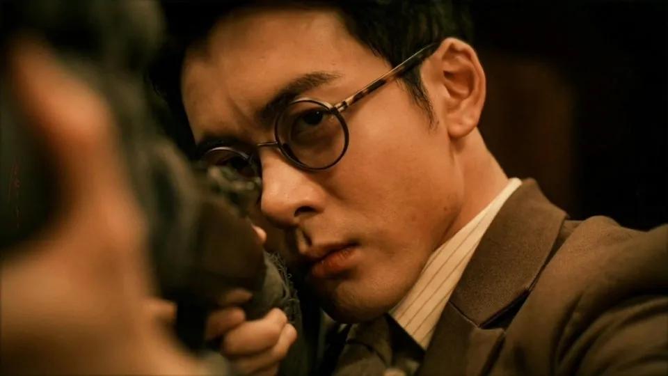 《暗夜与黎明》上演多维度高手过招，智谋与勇气交织，情感与信念碰撞，王志文、聂远等