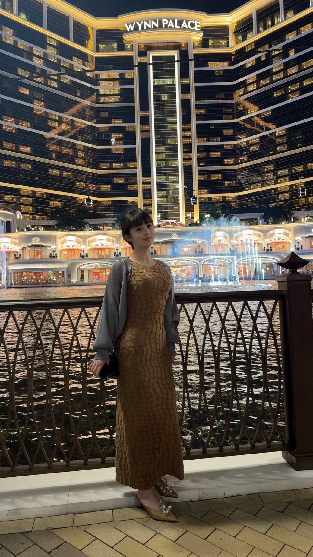 老李拍照有长进了、都学会抓拍了。恭喜他将获得我颁发的为期半个月的免挨骂券🙏 ​