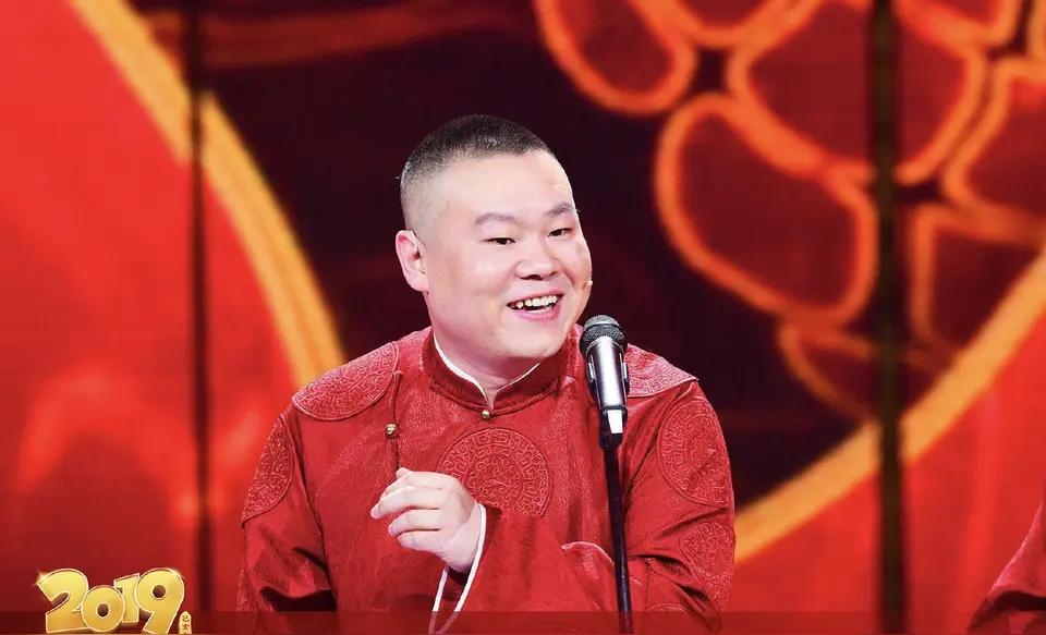 人们对岳云鹏今年再上春晚还是很期待的，但1月10日他在大连演出时表示，今年不上春