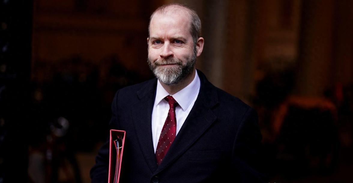 英国顶住来自欧盟的压力，拒绝加入“对华贸易关税战”！据彭博社报道，英国商贸大臣乔