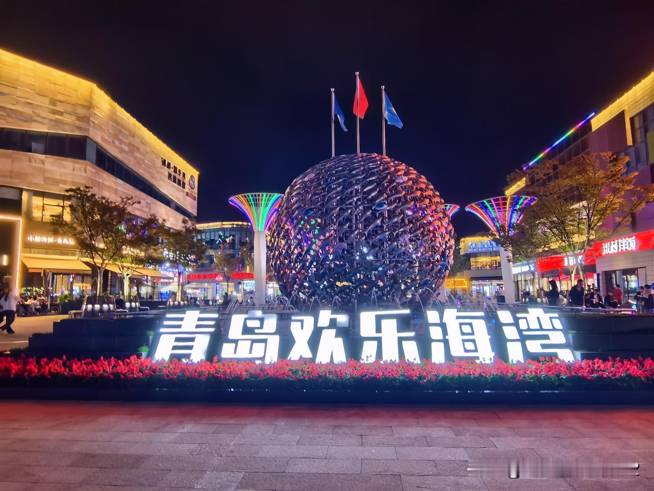 不害怕是假的，但电梯有防盗设备，没有酒店房卡是上不来的哈[呲牙][笑哭]比如：打