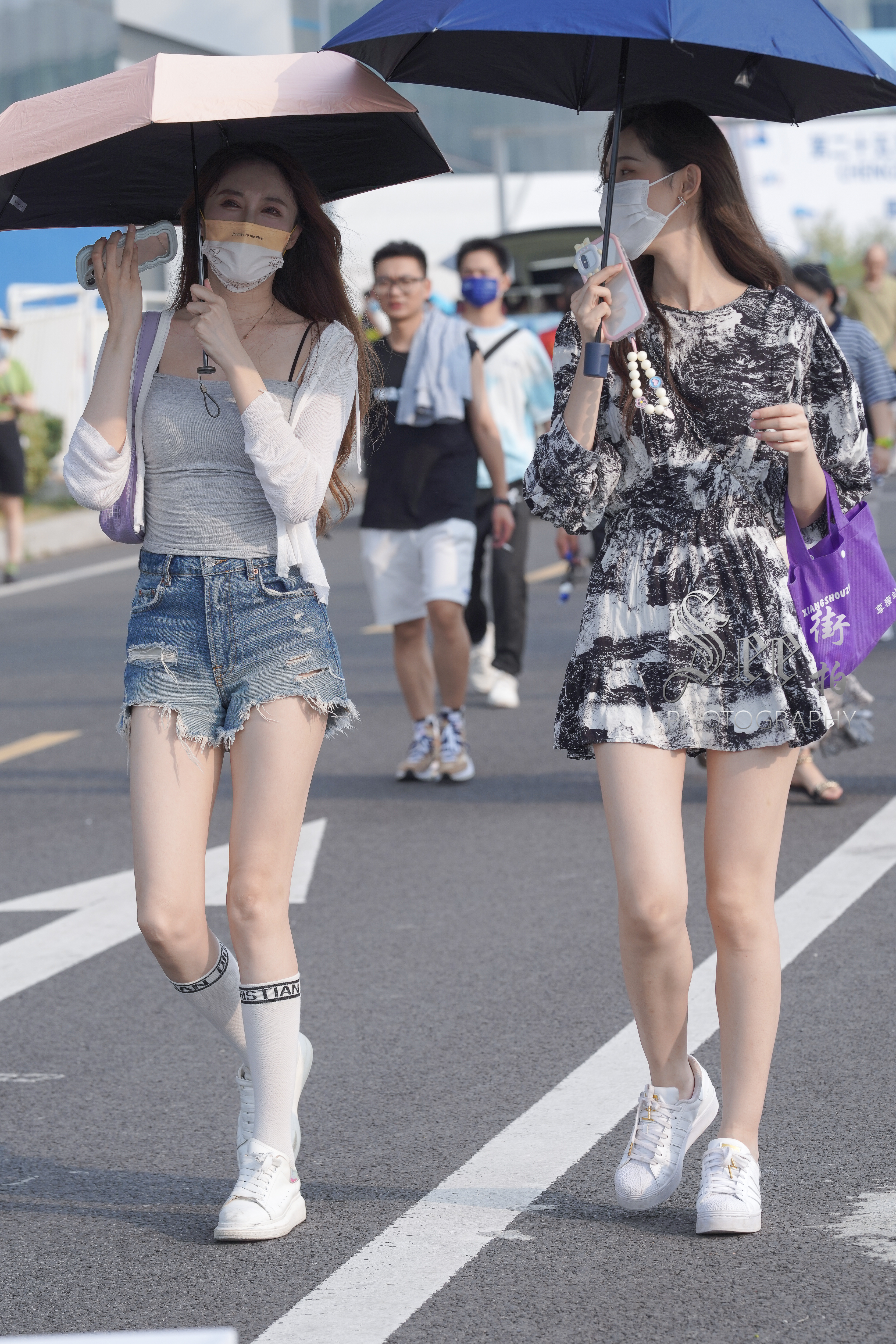 色彩斑斓，青春在阳光下绽放~~ 