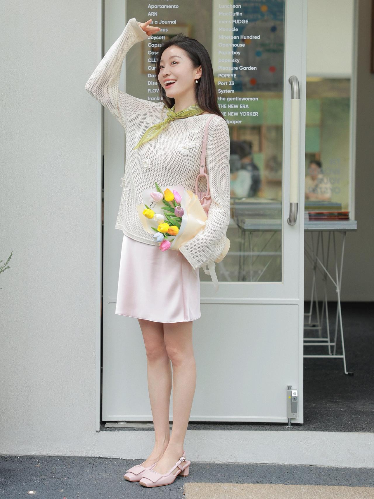 喜欢安安静静的小美好，简单纯粹，温柔治愈，不吵不闹。安静美好 女生生活 日常颜值