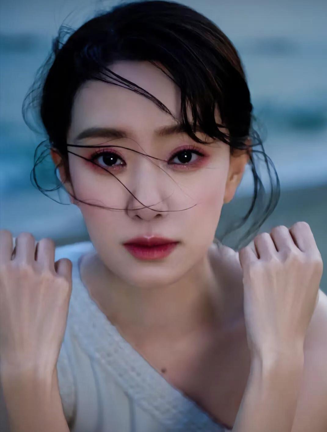 事实证明，吃完贾玲“红利”的张小斐，如今又回到了她的“怪圈”娱乐 明星