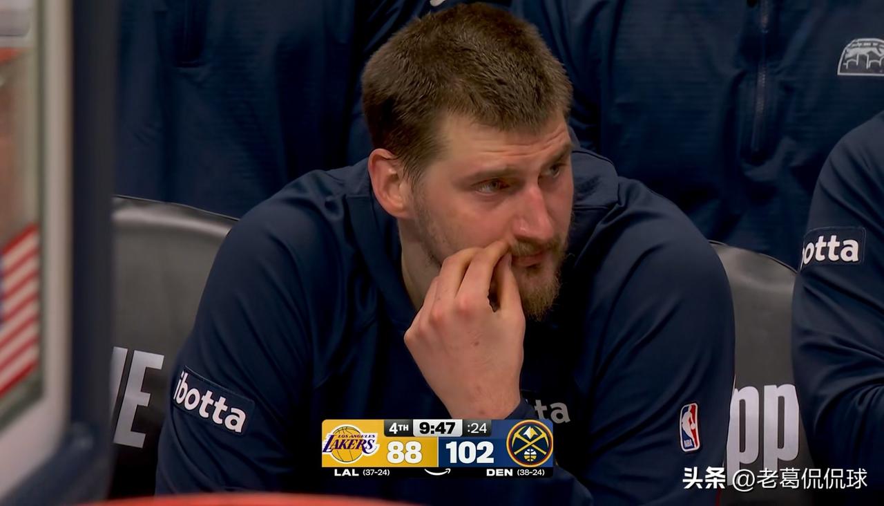 掘金超级球星约基奇真是太会说话了！虽然今天掘金在主场以120：113战胜湖人，但