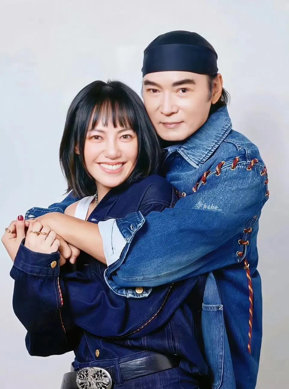 焦曼婷说她曾有一年没叫过焦恩俊爸爸，因为她想做演员，焦恩俊不仅不帮她，还总是打击