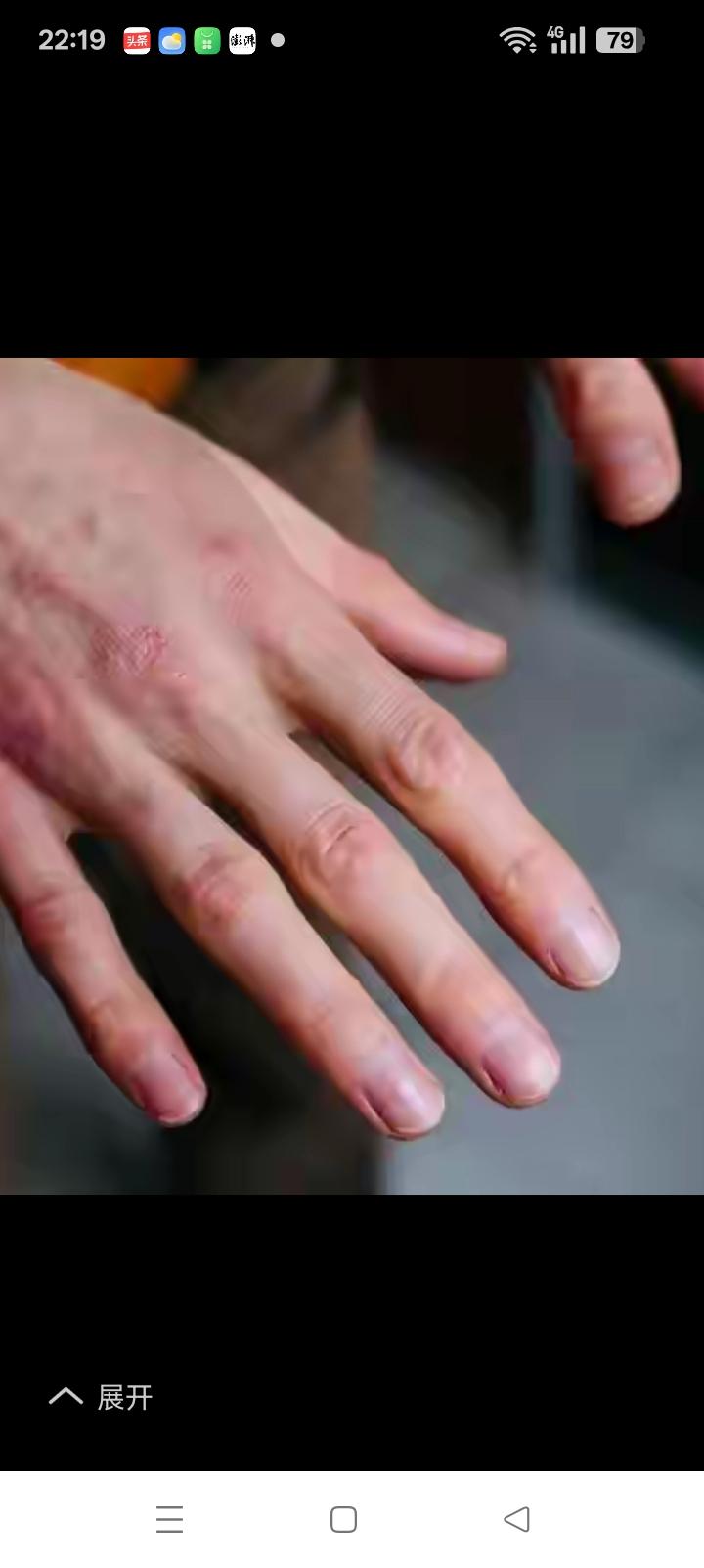 有人提议与艾滋病人发生关系问题不大，吓死人。
有本事你去试试？
反正这事太冒险，