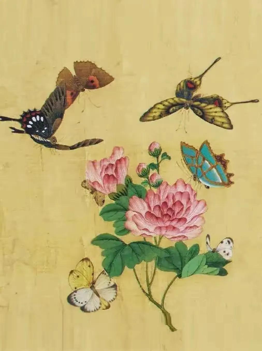 四月即感

文/在线灵童（广州）

四月天似垂，
风劲亦难摧；
唯见花间蝶，
尽
