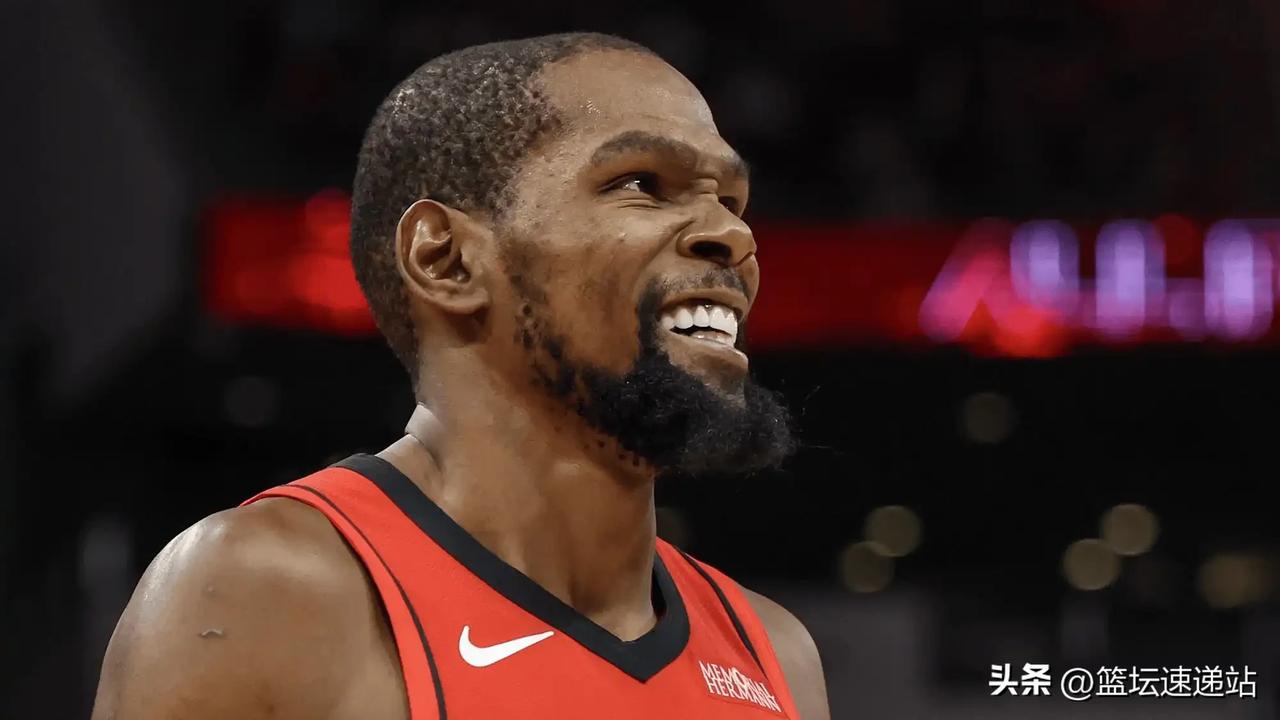 火箭五连胜！硬刚雷霆双加时的队伍，果然名不虚传
带着四连胜的强劲势头，火箭远赴孟