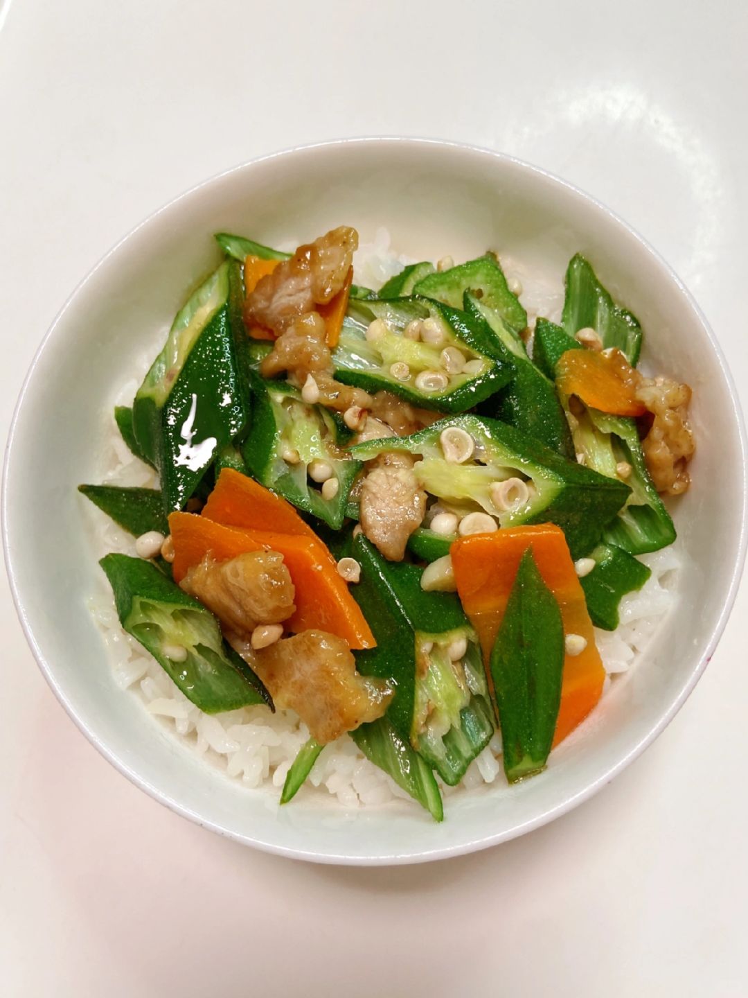 小小班小朋友的晚餐早餐🥣
