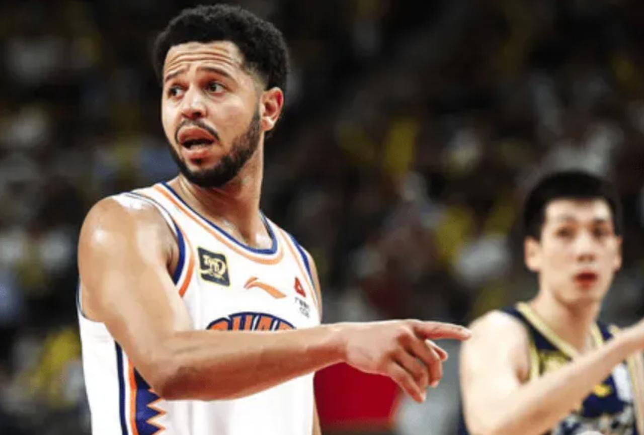 辽宁队外援哈维与NBL球队签约2年合同！
据 ESPN 知名记者 Olgun U