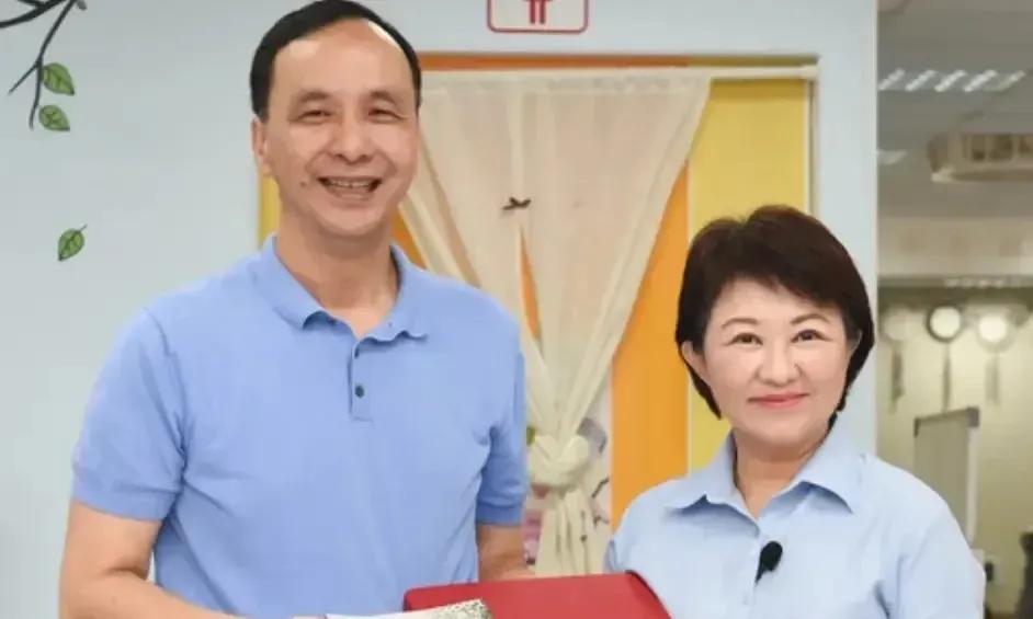 我不理解为什么朱立伦非要继续当党主席，而不能把曝光度给更有希望在2028大选中获