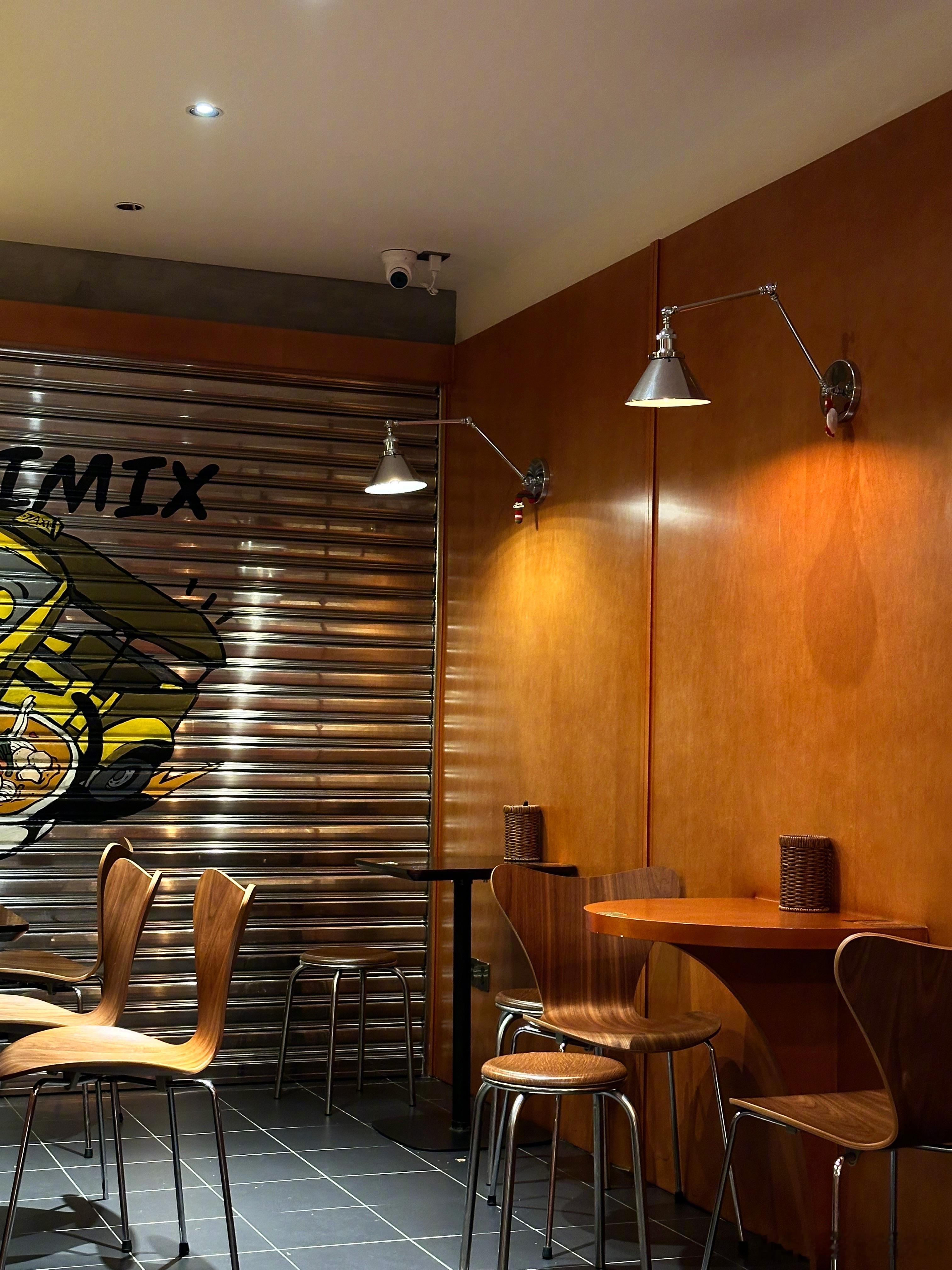 -🧡🥘🥃放晴日就是要和姐妹出门逛逛，还发现了宝藏探店——thaimix泰面