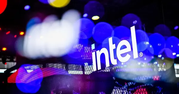 Intel前CEO痛批公司董事会！建议重新聘请基辛格