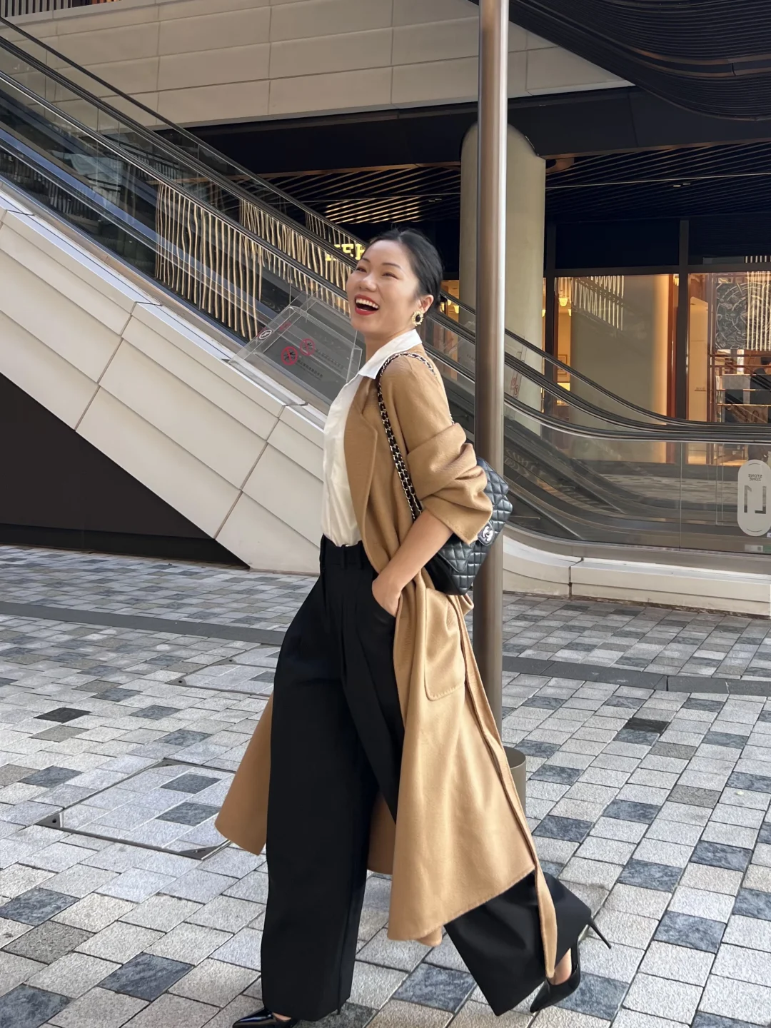抓不住的东西在反复提醒我 你还没有准备好 晚点见