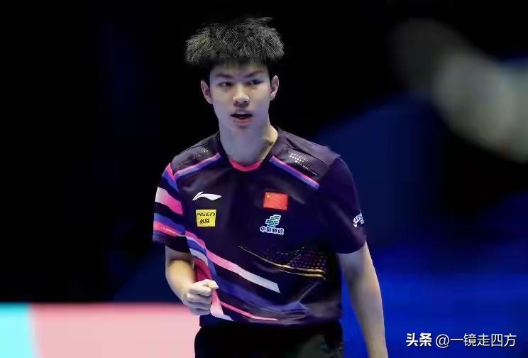 多哈球星赛男单首轮，中国选手上演了三场极限大逆转，周启豪、黄友政、温瑞博都是在先