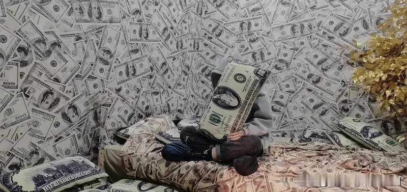 其实年也基本上过完，收收心努力赚钱才是最重要的，愿所有的人，马上有钱，马到成功，