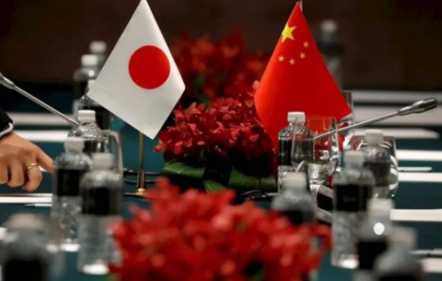 俄罗斯顶尖的国际问题专家看完日本连夜往九州运导弹的新闻，对着卫星通讯社的镜头沉默