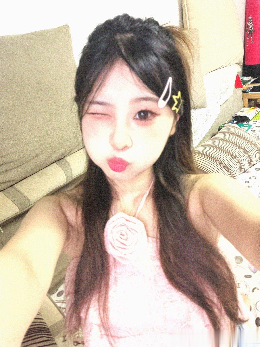 糊➕曝光🟰十年前的照片 ​​​