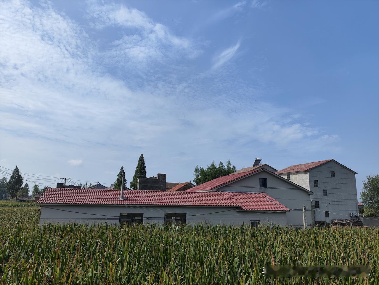 天空之城
天空乡村
乡村旅游
乡村绝美随手拍天空 天空风景美照 随拍天空风景