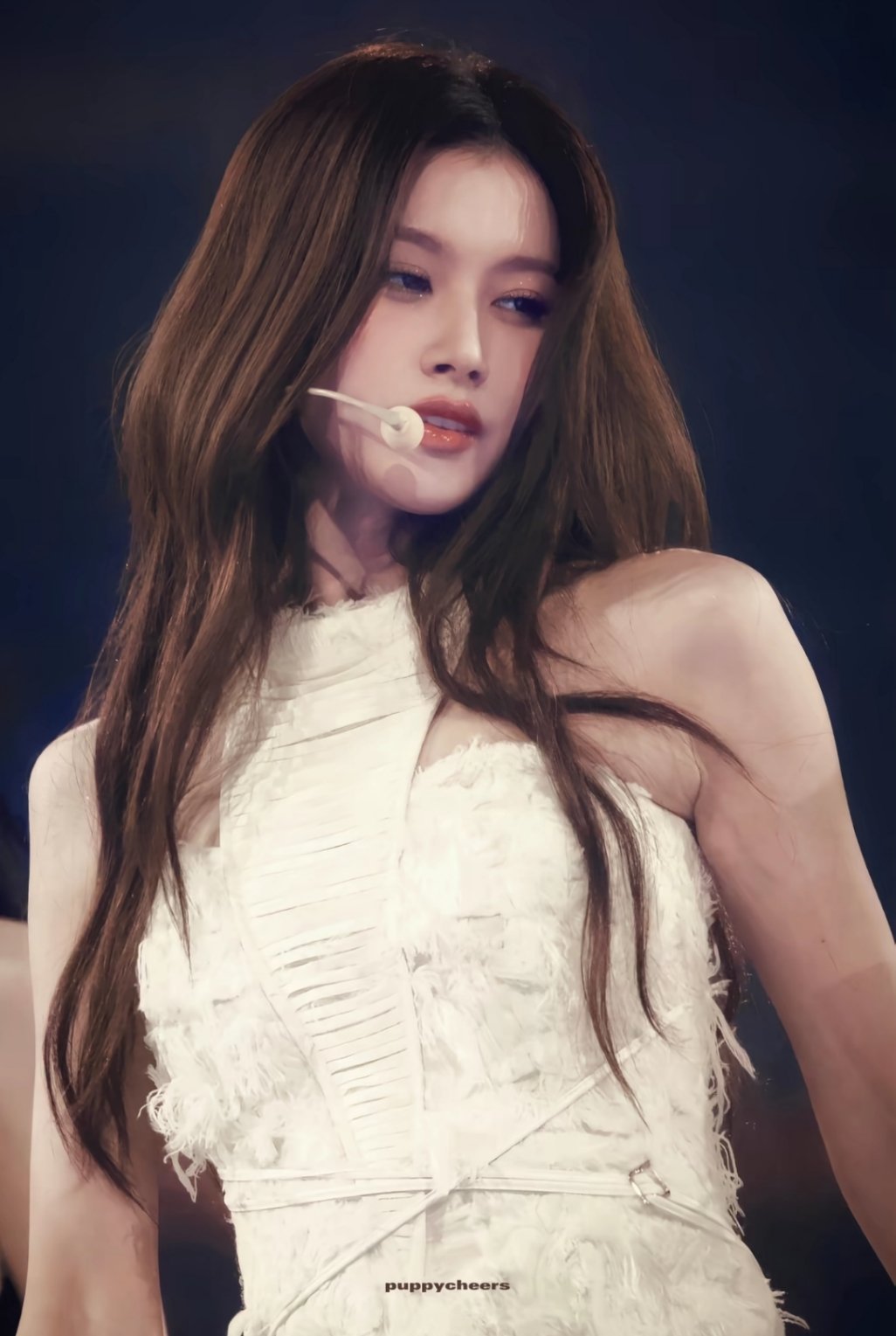 【凑崎纱夏】顶级DOM       cr logo  twice维密表演 ​​​