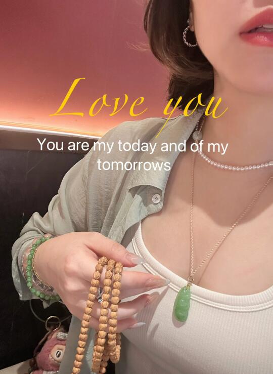 当我穿了一身健身服出来和闺蜜约会……