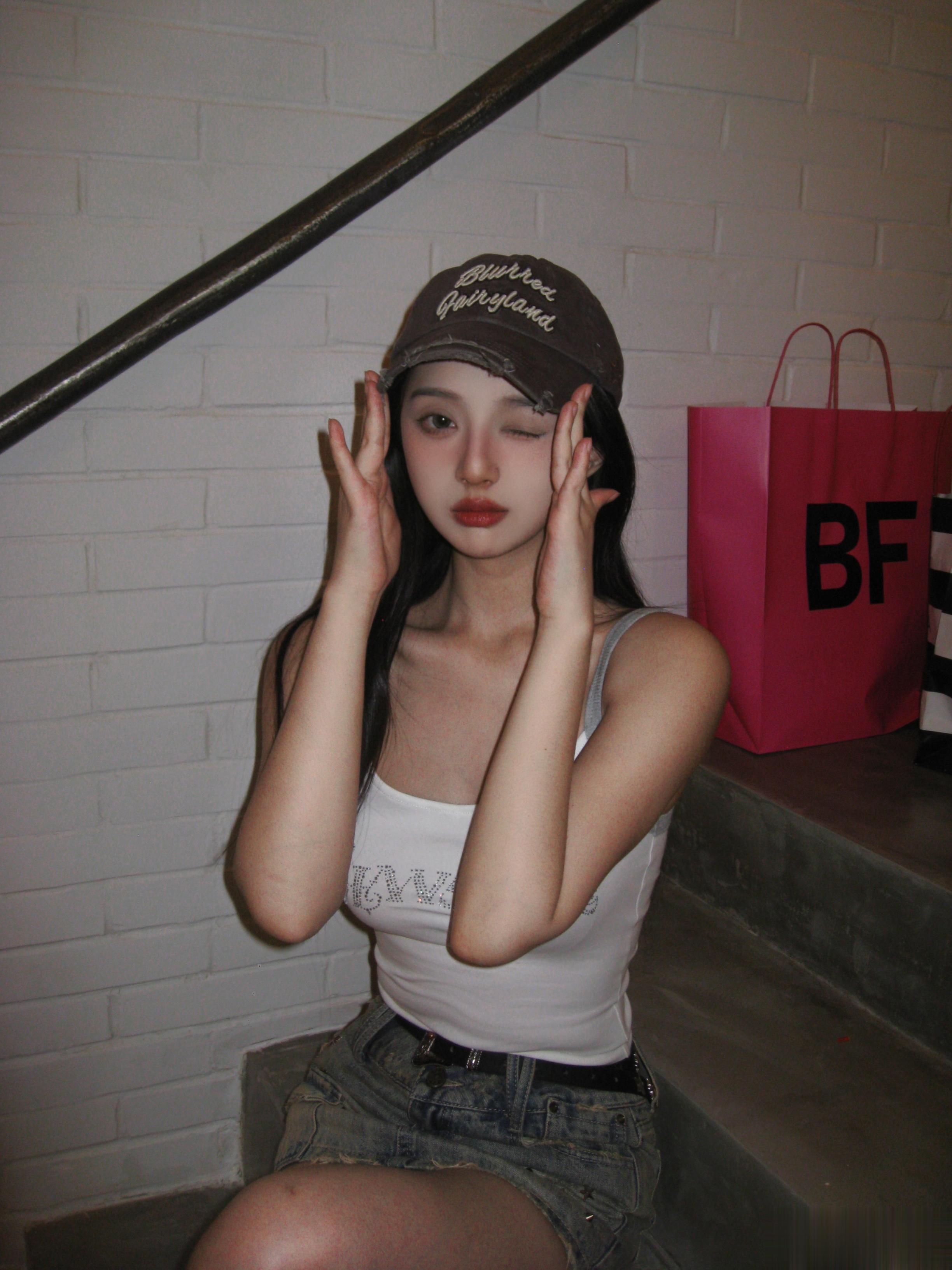 HOTTTTT！ ​​​