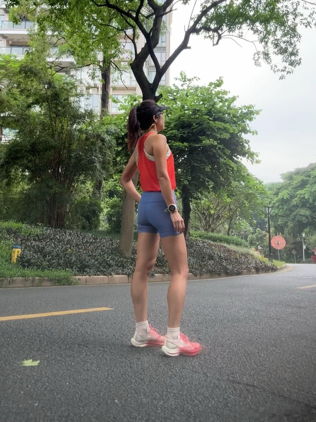 从福州回来，休息了一天，说是休息，昨晚还是骑车20公里活动腿脚。今天回归松山湖主