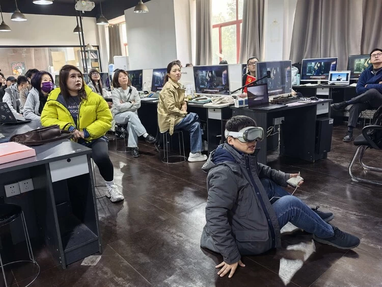 技术赋能与文化活化双轮驱动— 沉浸式交互动漫人工智能创作高研班精彩不断