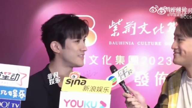 #德子的窝[超话]##李治廷当爸#居然已经当爸爸了，恭喜恭喜！中秋佳节传来暖心喜讯，李治廷官宣升级当