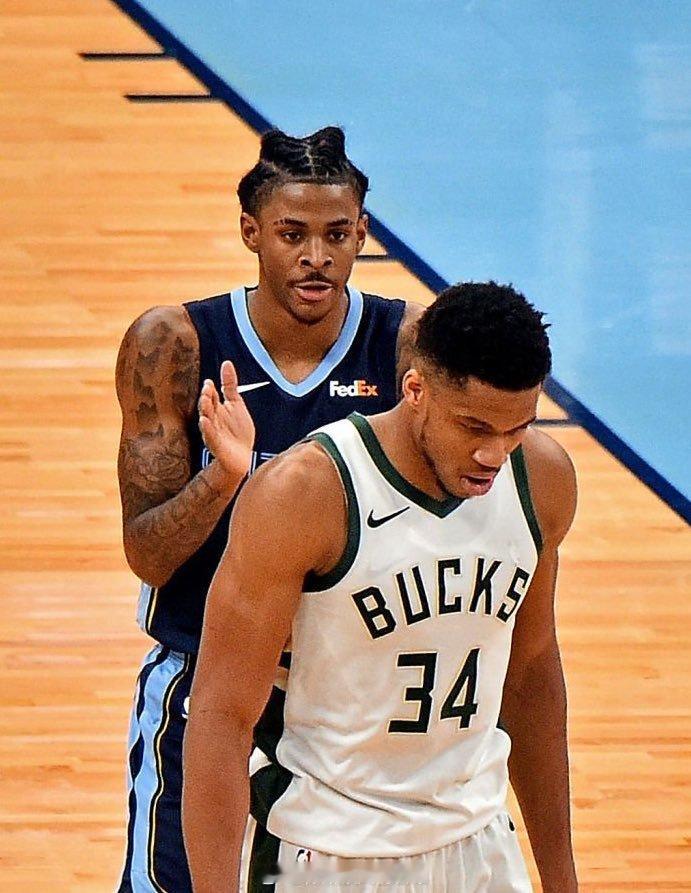 据Steve Popper报道，热火队正试图在不放弃巴姆·阿德巴约和诺曼·鲍威尔