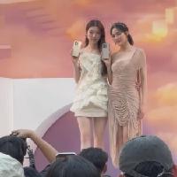 我的今日状态：😁轻松愉快
我这里的天气：☀️晴天