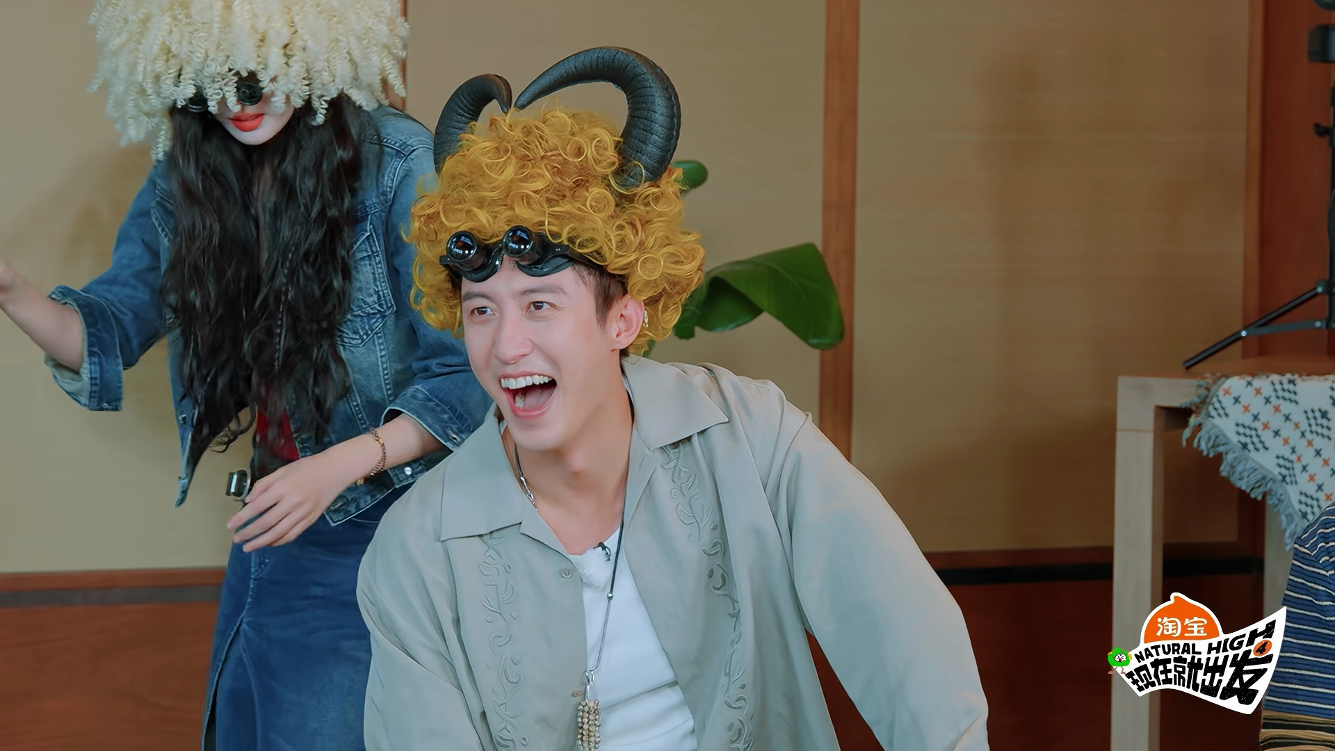 哈哈哈！黄景瑜，我都能看到你扁桃体了 ​​​