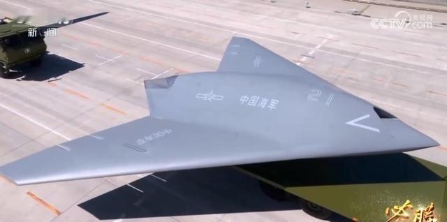 4月22日，根据解放军报的报道，“数架歼-15T战机、歼-35战机、空警-600
