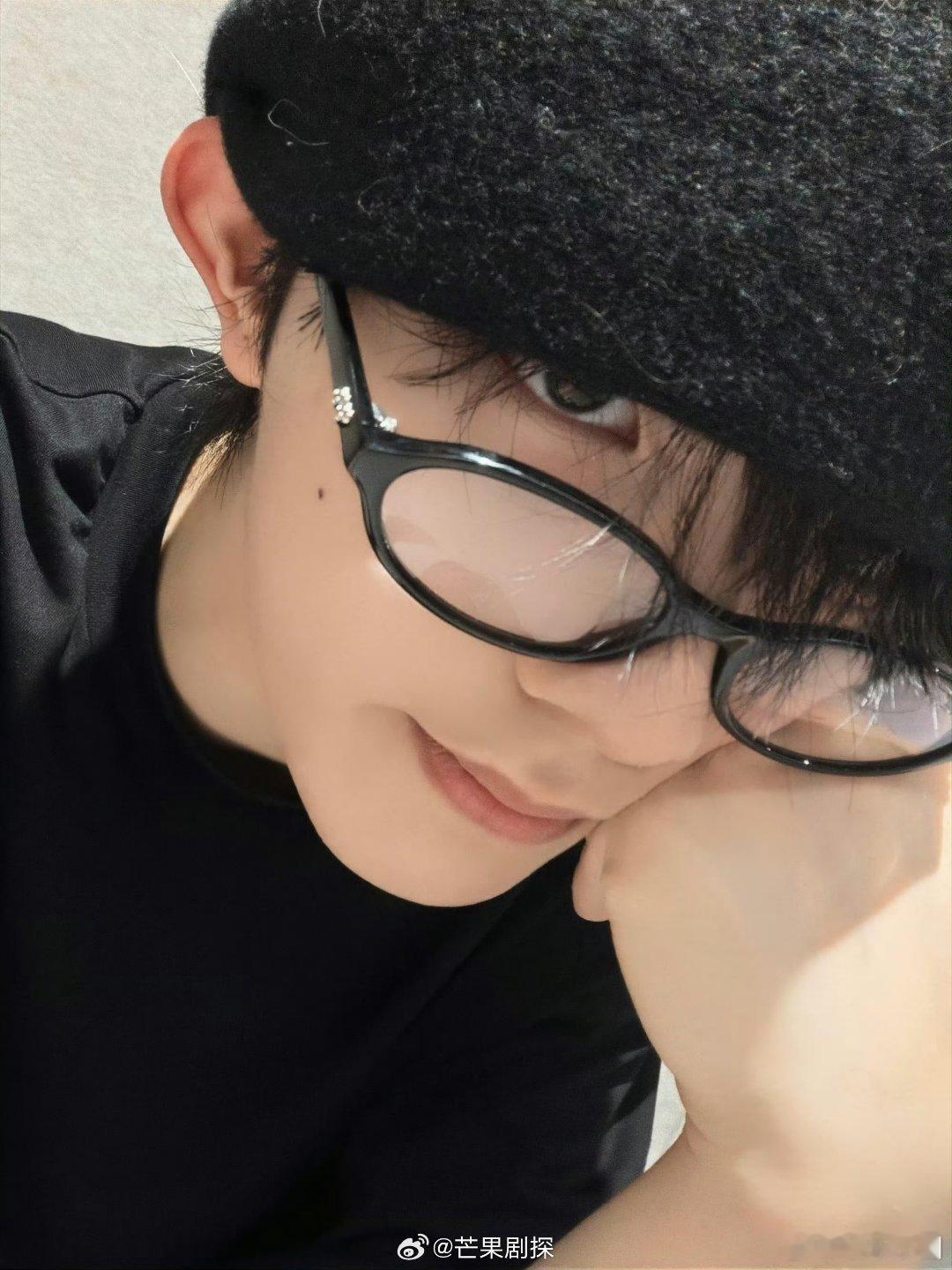 苏新皓努力的事我来做你们开心就好苏新皓只要你们开心就好 苏新皓对粉丝说“努力的事