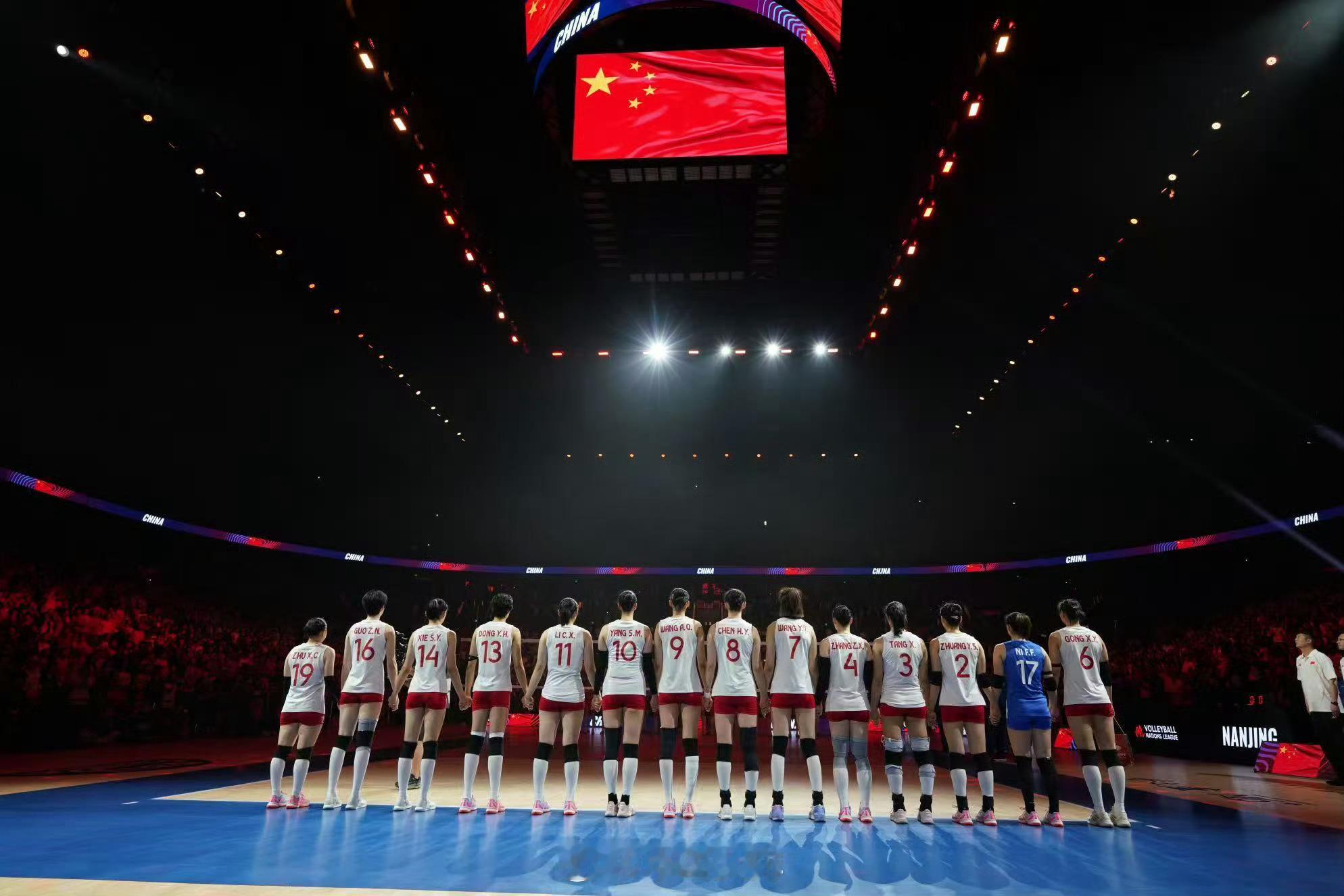 2026年世界女排联赛 中国香港站中国女排vs加拿大女排中国女排 首发名单主攻：