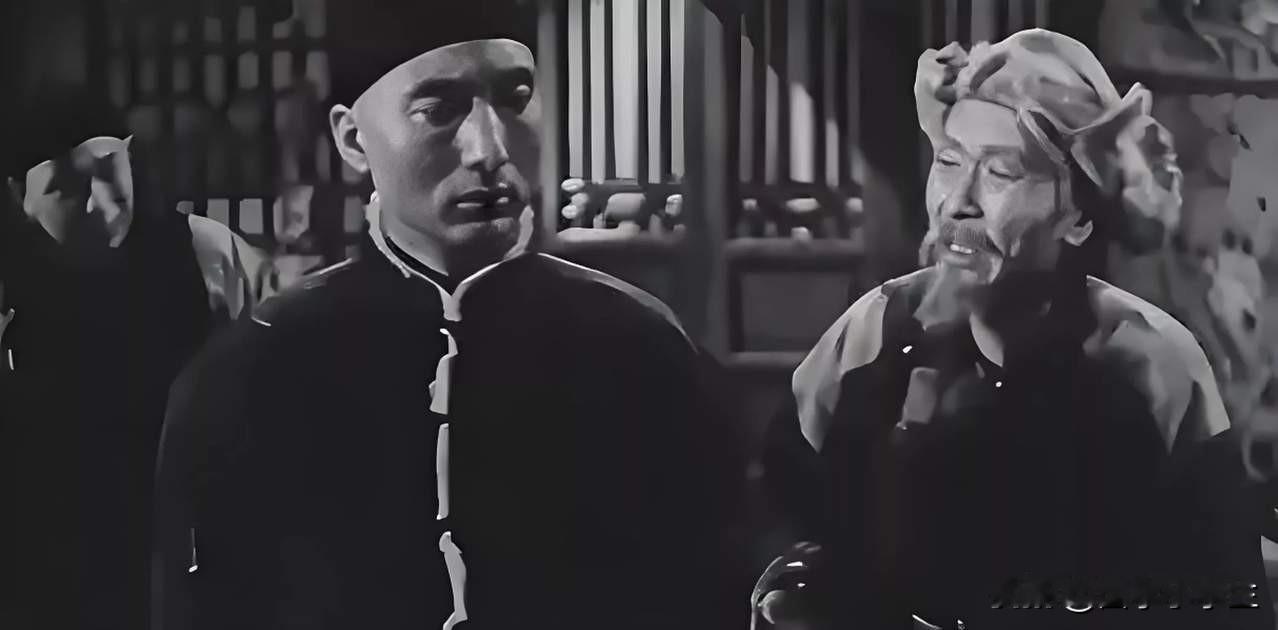 是时候重新说一说黄世仁与杨白劳了。
不管故事真假，地主黄世仁，贫农杨白劳，高利贷