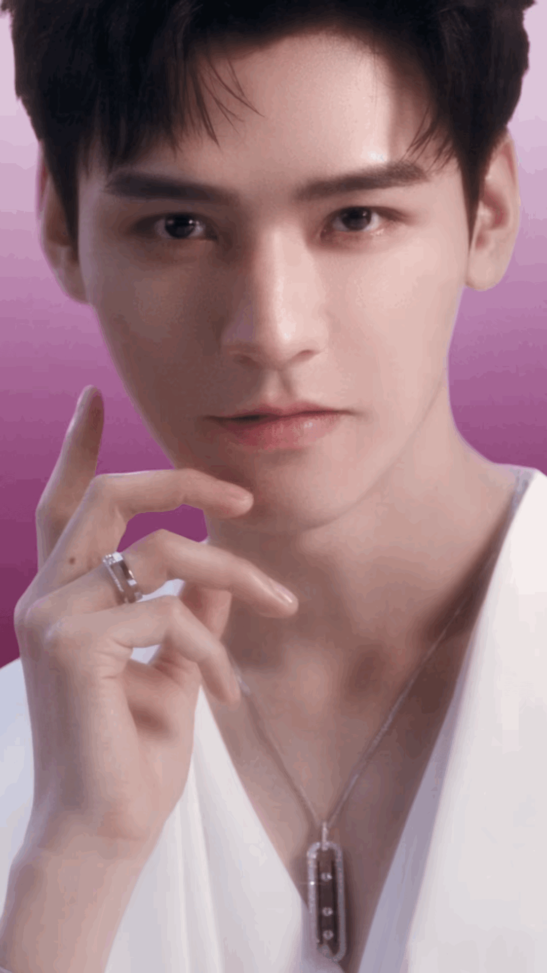 龚俊最新广告大片，这颜值你们打几分？ ​​​