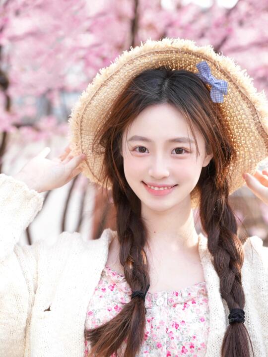樱花树下 我是我的春天🌸